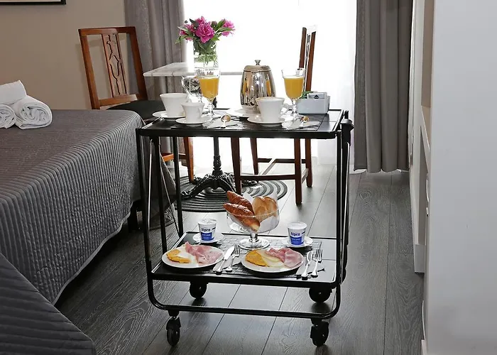 Residenza Cavour Acomodação com café da manhã  3*